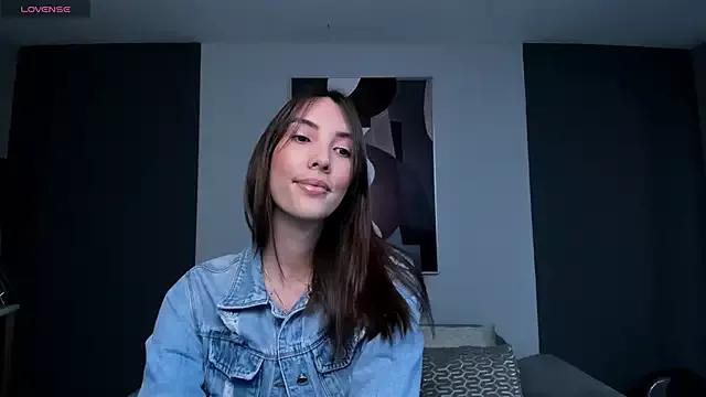 AnaisNin on StripChat 