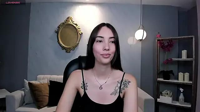 AnaisNin on StripChat 