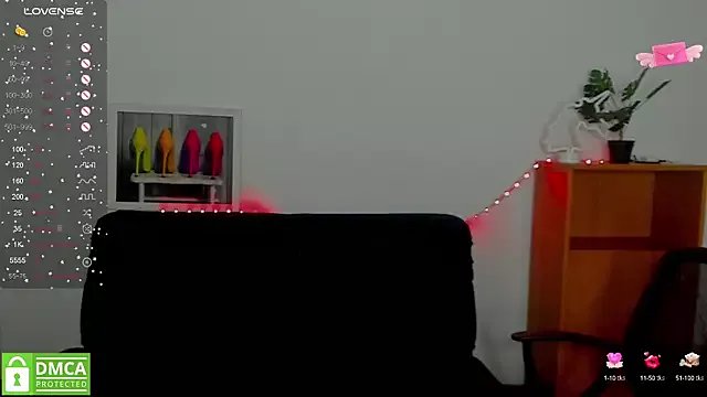 Freechat annakillianox on StripChat