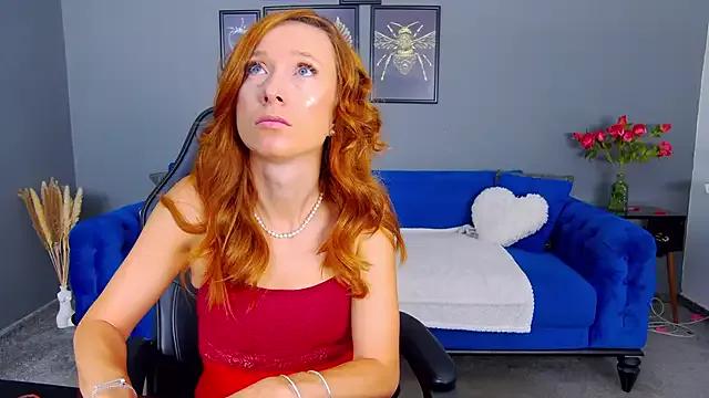 AnneHove on StripChat 