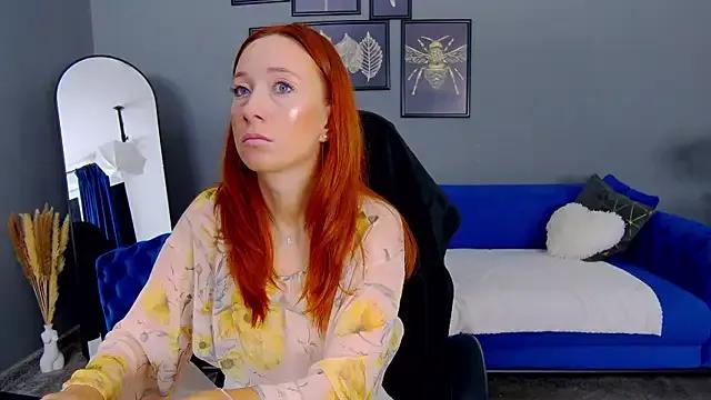 AnneHove on StripChat 