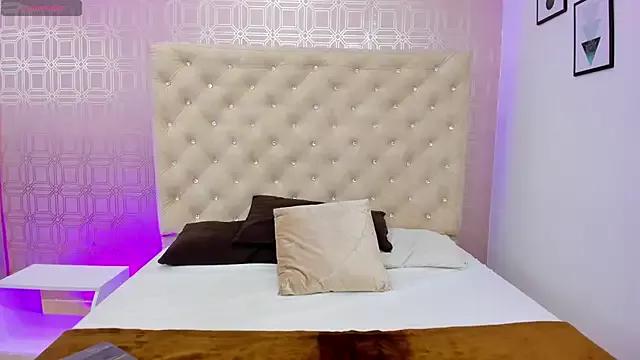 Becca_Grims on StripChat 