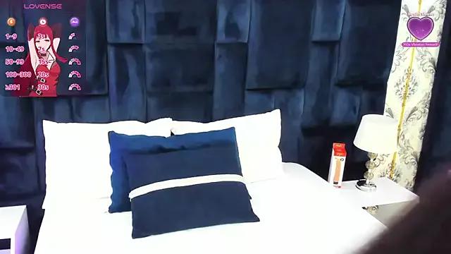 Becca_Grims on StripChat 