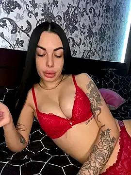 Bella_R0se from StripChat