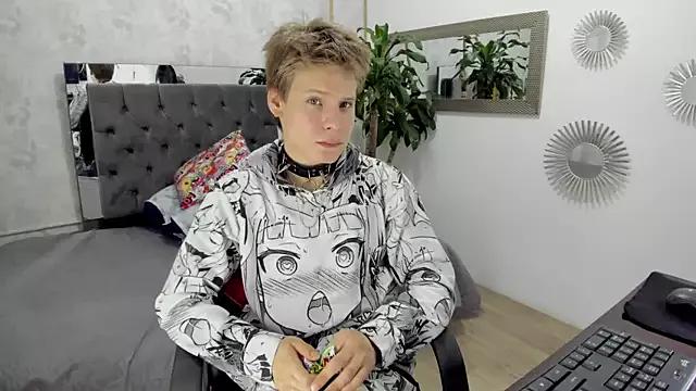 blondie_lover69 on StripChat 