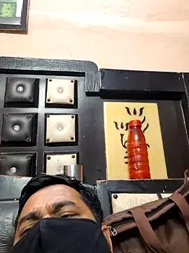 bobbyronak from StripChat