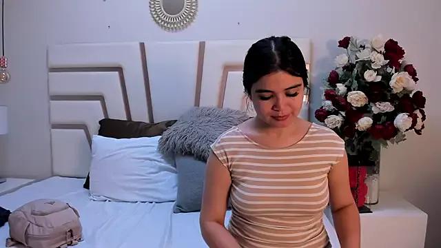 CamilaSofiia on StripChat 