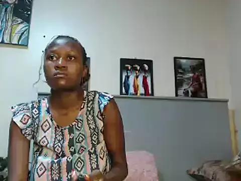 CandyLovesU2 on StripChat 