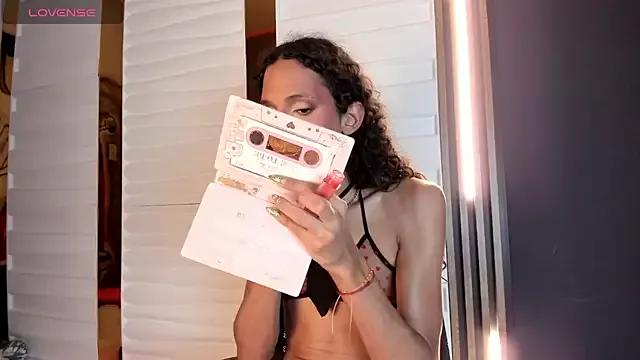 cassidy_blossom on StripChat 