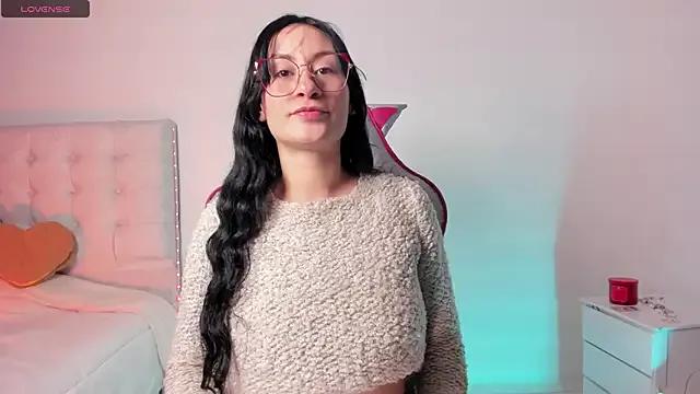 clover_tter_ from StripChat