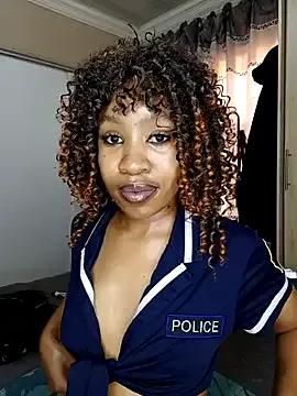 Freechat CocoSexyBabe on StripChat