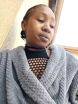 Freechat CocoSexyBabe on StripChat