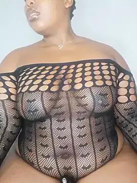 Cuddle_Bear on StripChat 