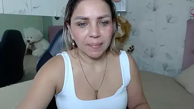 Freechat cum_bigass on StripChat