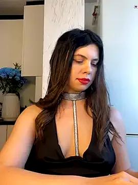 Freechat CurlyLara on StripChat