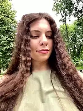 Freechat CurlyLara on StripChat