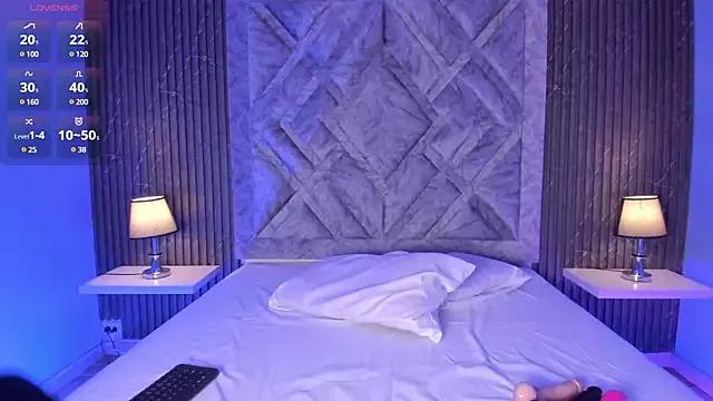 DaniiK__ on StripChat 