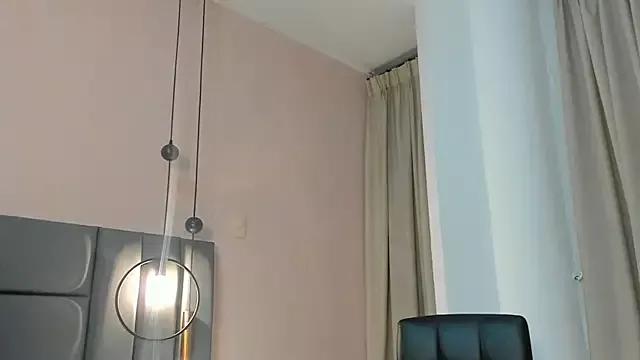 DannaHadid on StripChat 