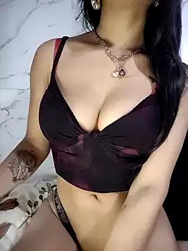 ElaRuil69 from StripChat