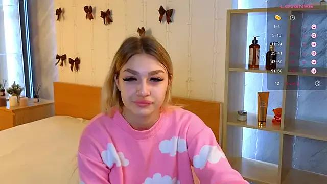 Ella_Milla on StripChat 