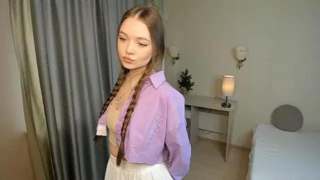 ElviaBelger on StripChat 