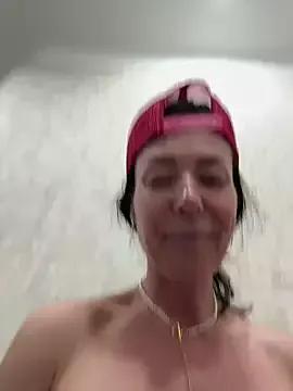 eveangelll on StripChat 