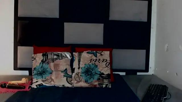 Freaky-boobs from StripChat