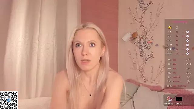 FreyaChambers on StripChat 