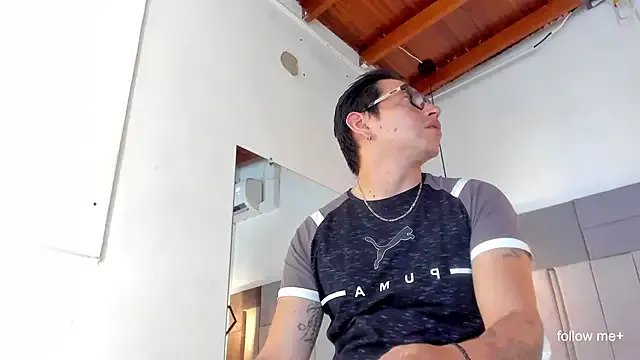 Freechat FreyrStone on StripChat