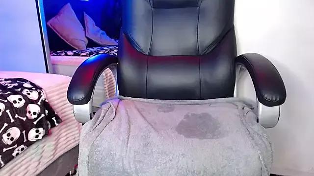 gasaiusagi_golden on StripChat 