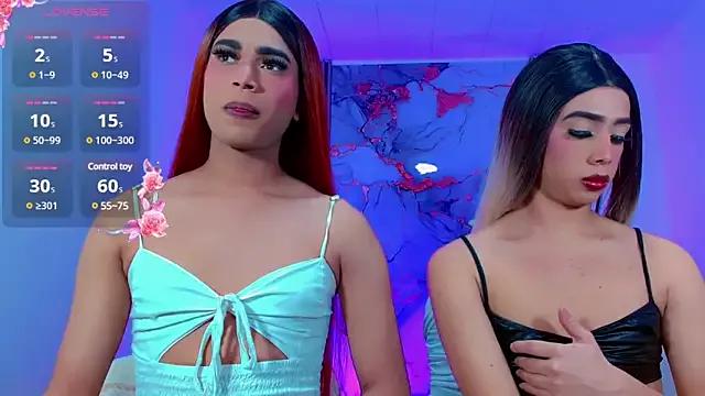 Hellen_moons__ on StripChat 