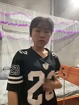 hhoangthien2602td on StripChat 