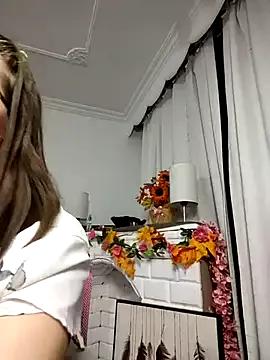 HunnyyLove on StripChat 