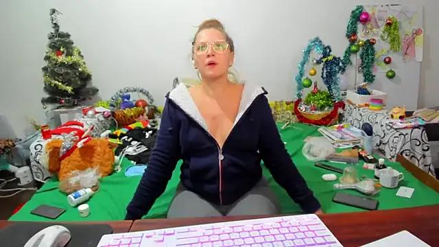IamYourNarcotic on StripChat 