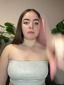 imlindapink on StripChat 