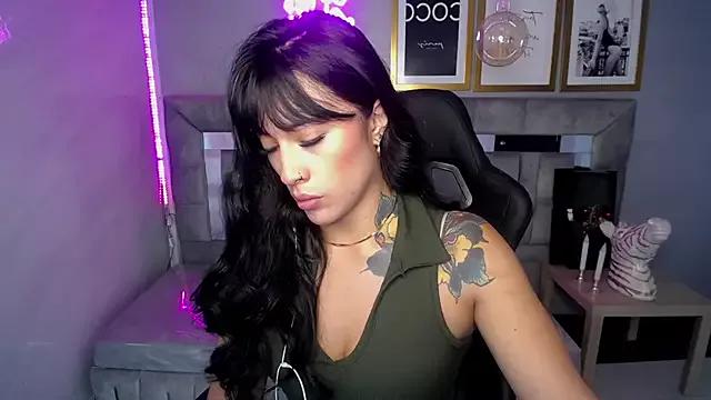 Isabella_Collen_v on StripChat 