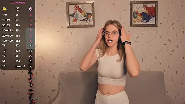 Offline JoanBaggott on StripChat