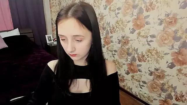 JulietMonli on StripChat 