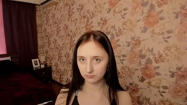 JulietMonli on StripChat 