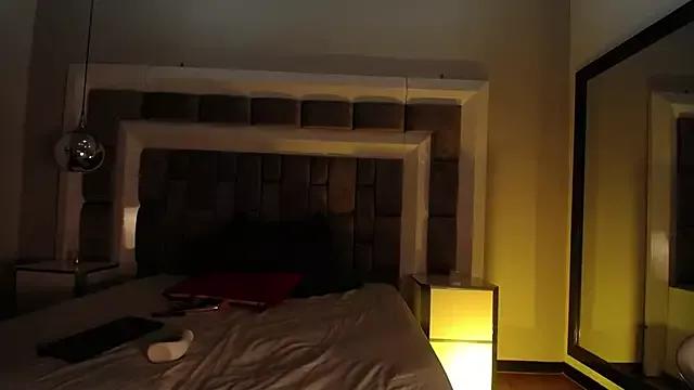 JuliettaBleer on StripChat 
