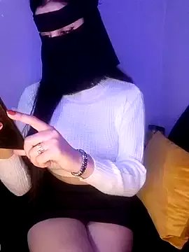 Offline Jumanaa on StripChat