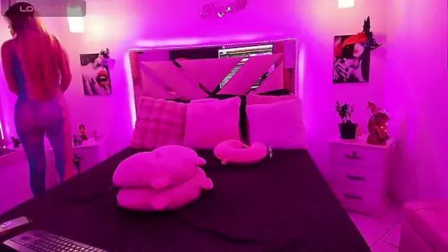 Freechat Karly_moon on StripChat