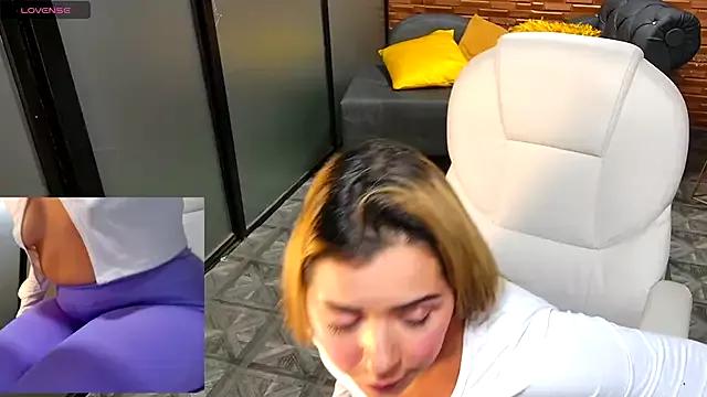 kata_james on StripChat 