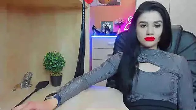 Freechat KristiTopxx on StripChat