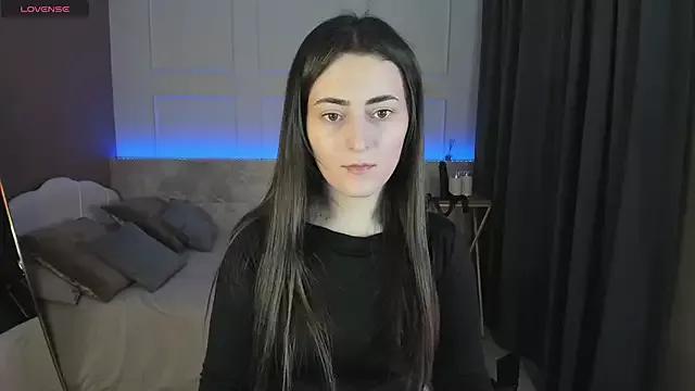 KylieMellow on StripChat 