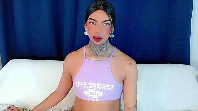 Offline laura_sweett120 on StripChat