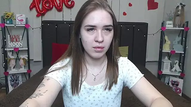 Offline LauraHlot on StripChat