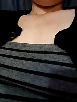 Laylaa_68 from StripChat