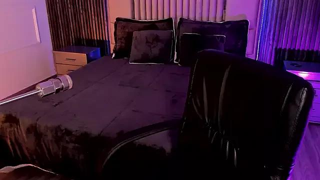 Lillyortiz on StripChat 