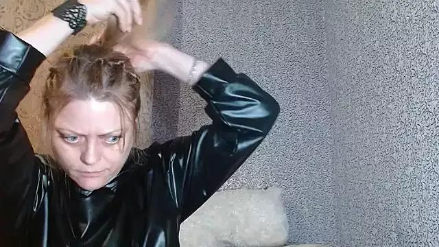 Linda_Routz on StripChat 